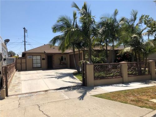 3932 147th St, Hawthorne, CA 90250-8330