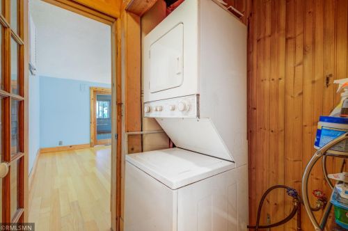 190 Charles Ave, Saint Paul MN  55103-2029 exterior