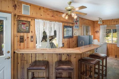 7840 Riv Rd, Truckee CA  exterior