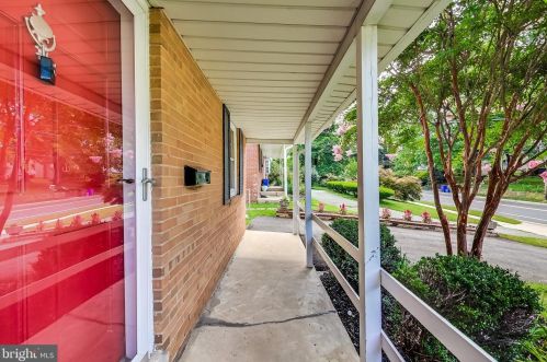 2115 Seminary Rd, Silver Spring MD 20910-1354 exterior