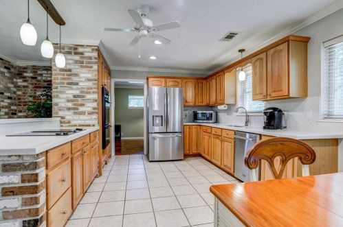 2006 Willowwisp, Taylor Lake Village TX  77586-3311 exterior