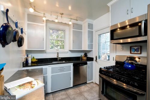 1313 Elson Ct, Silver Spring MD 20912-7027 exterior