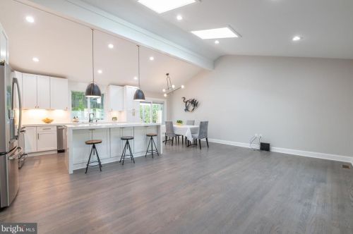 820 Malibu Dr, Silver Spring MD  20901-3648 exterior