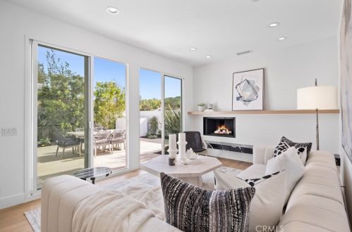 5432 Catowba Ln, Irvine CA  92603-3534 exterior