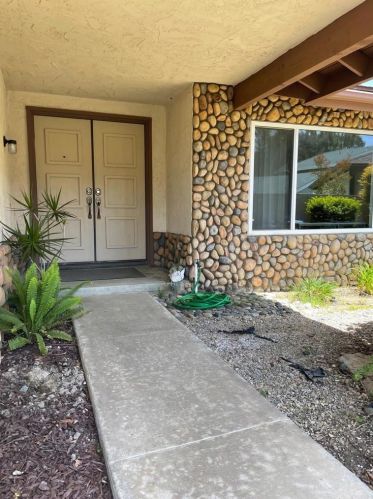 7237 Carpa Ct, Carlsbad, CA 92009-7812