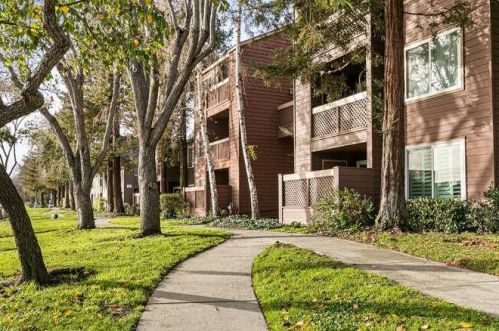 826 Catkin Ct, San Jose, CA 95128-4700