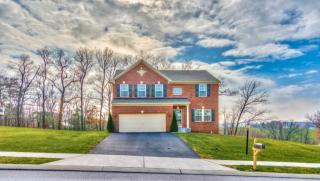 2195 Reservoir Heights Dr, Hanover, PA 17331-8325