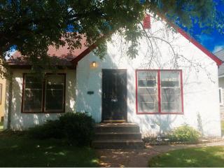 3250 Stinson Blvd, Minneapolis, MN 55418-2340