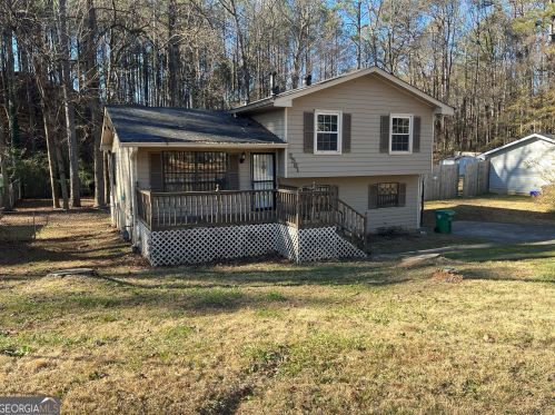 2561 Lewfield Cir, Atlanta GA  30316-3954 exterior