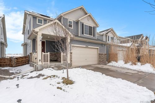 18049 108th Pl, Denver CO  80022 exterior