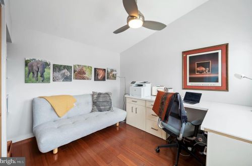 2050 Lombard St, Philadelphia PA  19146-1315 exterior