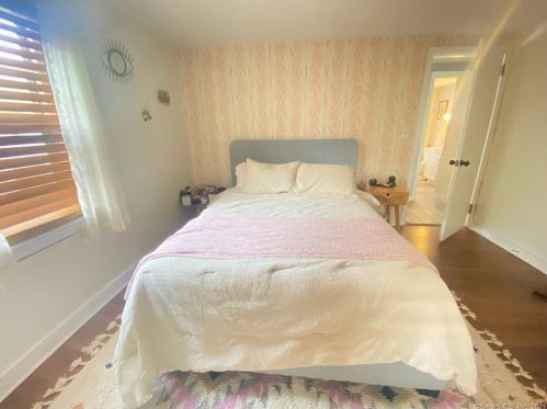 52 Raymond Ter, Norwalk CT  06855-1302 exterior
