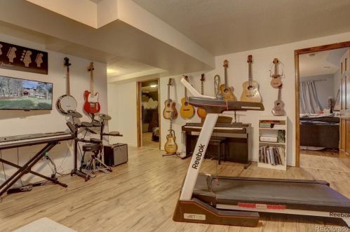 6069 Belmont Way, Parker CO 80134-5548 exterior