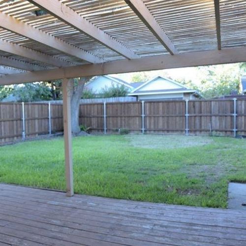 2015 Br Holw Dr, Carrollton TX 75007-1614 exterior