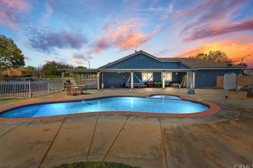 1864 Keaton Way, Lancaster, CA 93534-1346