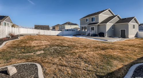 6544 Hvn Maple Dr, Taylorsville UT 84081-4162 exterior