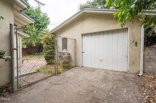 3213 Park Vis Dr, Glendale CA 91214-3355 exterior