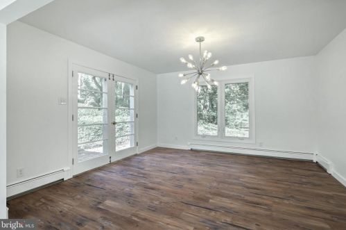 173 Strathcona Dr, York PA  17403-3830 exterior