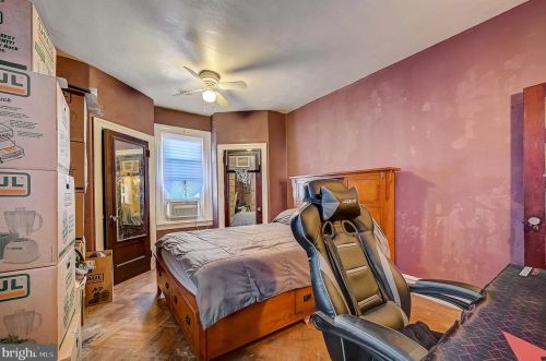 750 64 St, Philadelphia PA 19151-3128 exterior