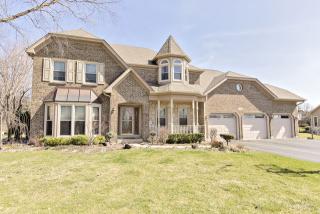 631 Fairway View Dr, Barrington Hills, IL 60102