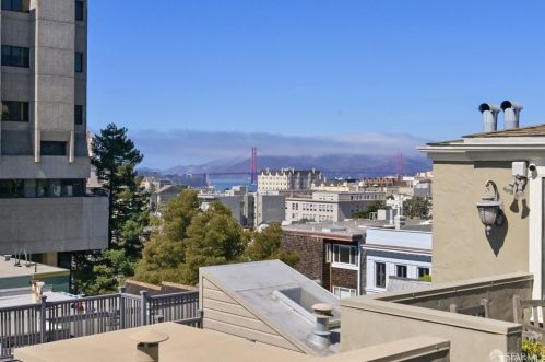 2255 Clay St, San Francisco CA  94115-1929 exterior