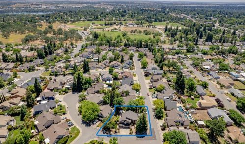 9000 Propeller Way, Fair Oaks, CA 95628-8119