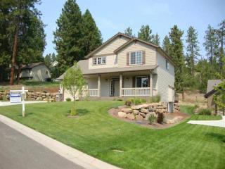 8504 Hazelwood Ln, Spokane, WA 99212-3060
