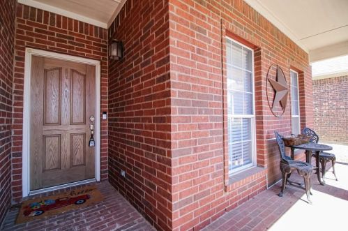 2305 Charisma Dr, Fort Worth TX  76131-1260 exterior