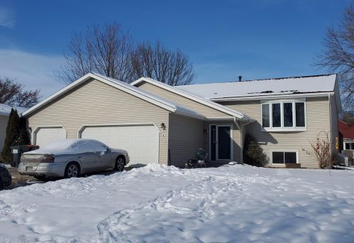740 Spruce Ct, Pine Island, MN 55963-9742