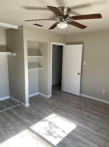 5500 Willow Cir, Fort Worth TX  76112-1952 exterior