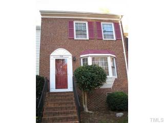 116 Barbary Ct, Cary, NC 27511-5862