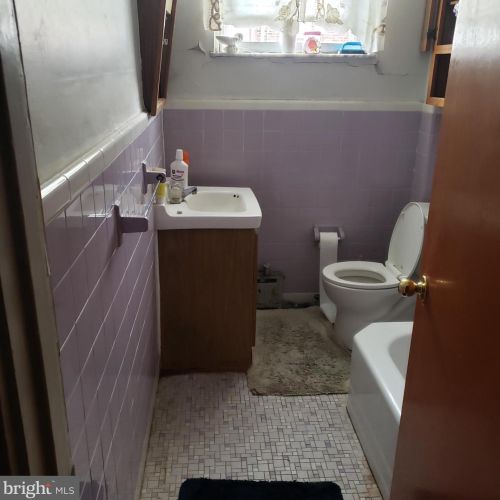 2650 61 St, Philadelphia PA 19142-3511 exterior