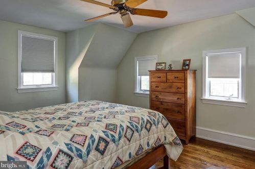 126 Homestead Ave, Haddonfield NJ 08033-2732 exterior