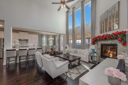 3820 Mustang Ave, Garland TX 75048 exterior