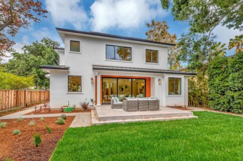 375 Chiquita Ave, Mountain View CA  94041-1007 exterior