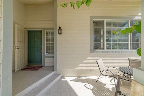 8847 Silverberry Ave, Elk Grove, CA 95624-1211