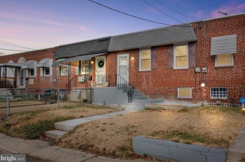 911 Browning Rd, Gloucester, NJ 08031-1625