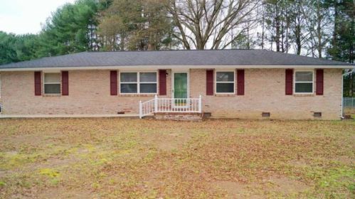 107 Terri Ln, Chickamauga, GA 30707-1245