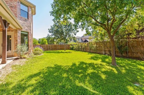 8316 Vine Wood Dr, Fort Worth TX  76182-8426 exterior