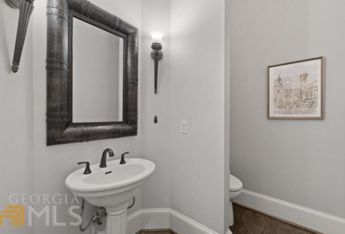 10520 Montclair Way, Duluth GA  30097-1840 exterior