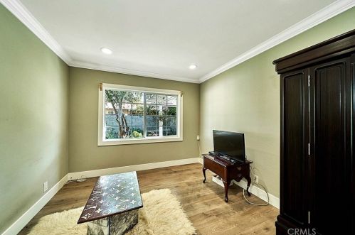 238 Nutwood St, Anaheim CA  92804-2533 exterior