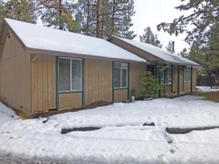 60872 Brosterhous Rd, Bend, OR 97702-9738