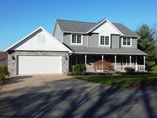 3002 Fallen Oak Rd, Morgantown WV  26508-8660 exterior