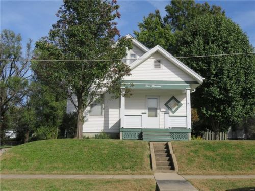 500 Main St, Foster Pond, IL 62298-1444