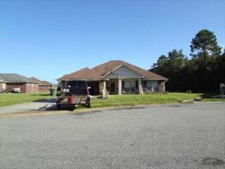 502 Bedford Ct, Hinesville, GA 31313-8320