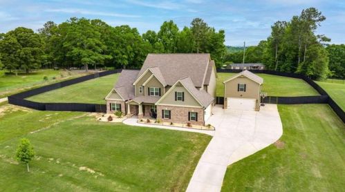 635 New Cut Rd, Braselton, GA 30517-2739