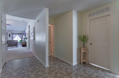 1590 Prospect Cir, Pingree Grove, IL 60140-2066
