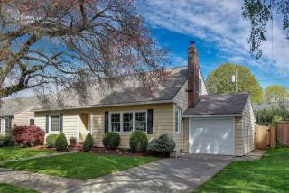7326 Hurst Ave, Portland, OR 97203-4730