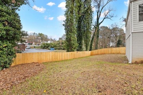 2732 Miles Cir, Atlanta GA  30344-3743 exterior