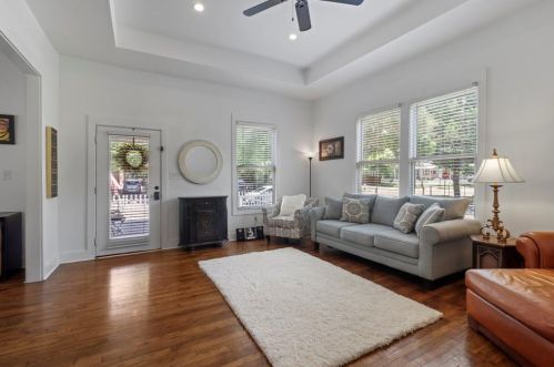 1620 Alston Ave, Fort Worth TX  76104-4512 exterior